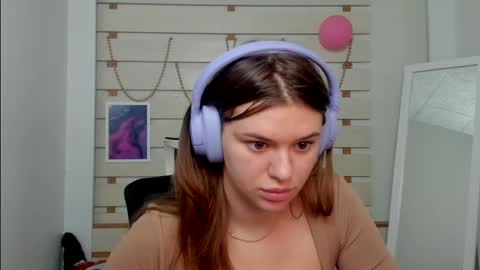 Monika online show from 02/19/25, 01:39