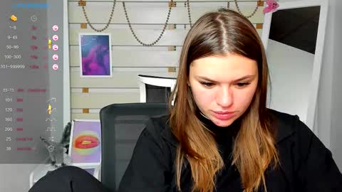 Monika online show from 09/10/25, 07:58