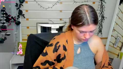 Monika online show from 05/05/26, 06:32
