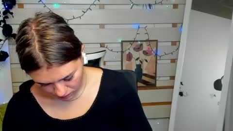Monika online show from 06/19/26, 01:15
