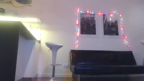 Monikfree online show from 12/03/24, 09:44