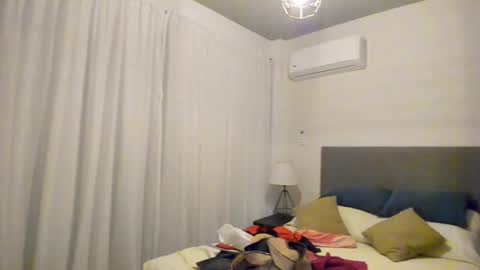 Monikfree online show from 12/11/24, 06:31