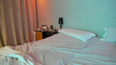 Monikfree online show from 02/04/25, 12:33