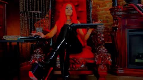 Monique C online show from 10/18/25, 12:17