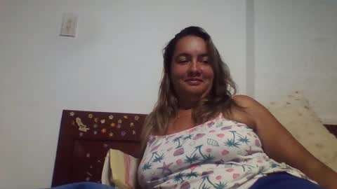 monis_1 online show from 09/17/25, 04:25