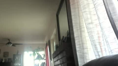 Snapshot of monkeedance chatting on 03/12/25, 05:28 Monkee Dance online show from 03/12/25, 05:28