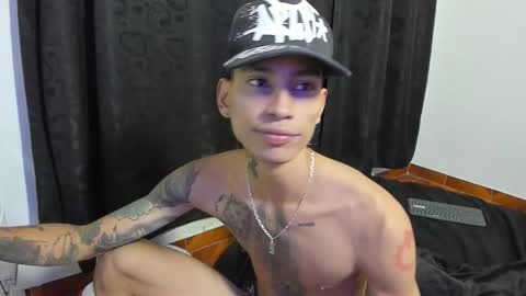 monkeyd_66 online show from 09/18/25, 07:21