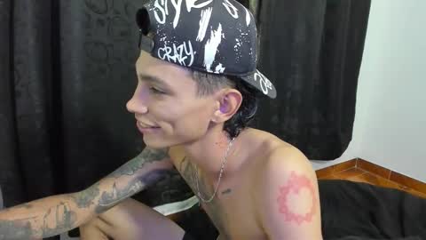 monkeyd_66 online show from 09/22/25, 04:20