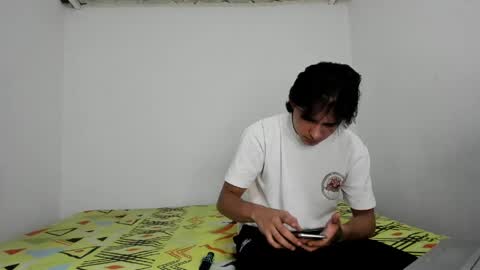Snapshot of monky_0002 chatting on 05/28/26, 03:53 monky_0002 online show from 05/28/26, 03:53
