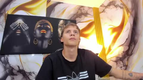 mono_blonde online show from 05/30/26, 11:18