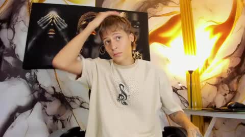 mono_blonde online show from 06/06/26, 11:48