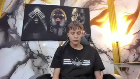 mono_blonde online show from 07/11/26, 11:24