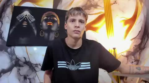 mono_blonde online show from 07/14/26, 11:38