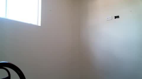 Snapshot of monserratsweet6 chatting on 10/02/25, 06:37 monserratsweet6 online show from 10/02/25, 06:37