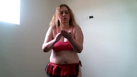 Snapshot of monserratsweet6 chatting on 10/19/25, 05:02 monserratsweet6 online show from 10/19/25, 05:02