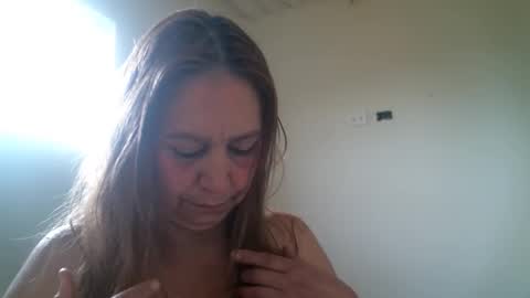 Snapshot of monserratsweet6 chatting on 10/26/25, 12:00 monserratsweet6 online show from 10/26/25, 12:00