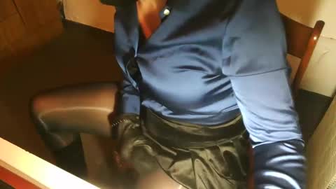 Snapshot of montero81 chatting on 10/24/25, 08:27 Sabrina online show from 10/24/25, 08:27