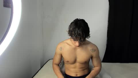 montes_juan online show from 09/11/25, 06:52