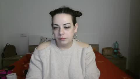 Monse online show from 02/09/25, 04:50