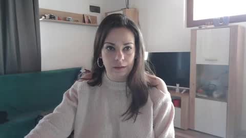 Monse online show from 02/11/25, 10:59