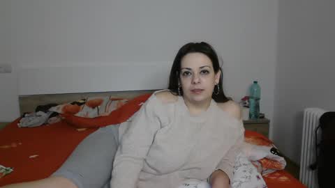 Monse online show from 02/11/25, 08:20
