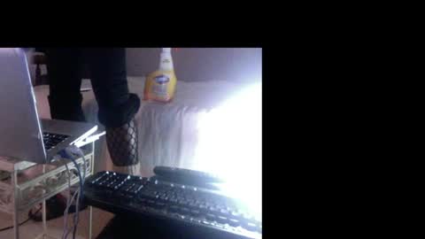 montydxxx2 online show from 06/19/26, 01:32