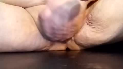 montyne2 online show from 10/18/25, 08:48