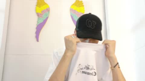   online show from 06/01/26, 11:34