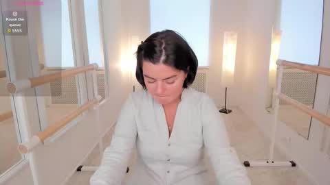 Snapshot of moodberry chatting on 09/24/25, 07:12 your Godness online show from 09/24/25, 07:12