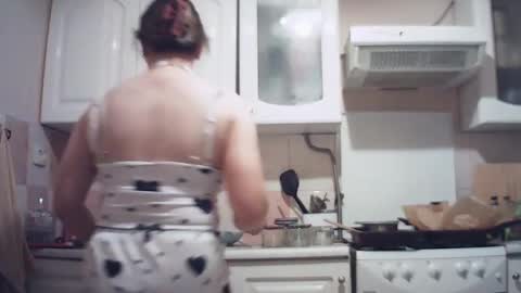 Snapshot of moodiemira chatting on 09/20/25, 08:21 moodiemira online show from 09/20/25, 08:21