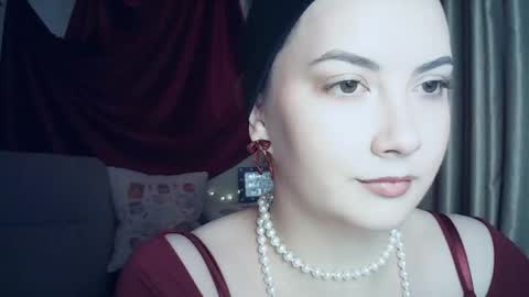 moodiemira online show from 11/13/25, 05:56