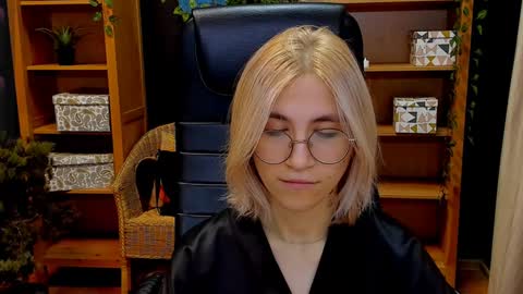 Katrin online show from 12/07/24, 08:05