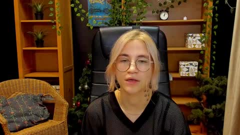Katrin online show from 12/10/24, 03:01