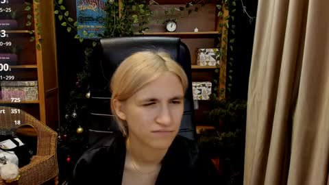 Katrin online show from 12/15/24, 03:13