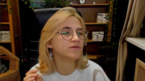 Katrin online show from 12/21/24, 04:46