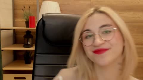 Katrin online show from 01/07/25, 06:56