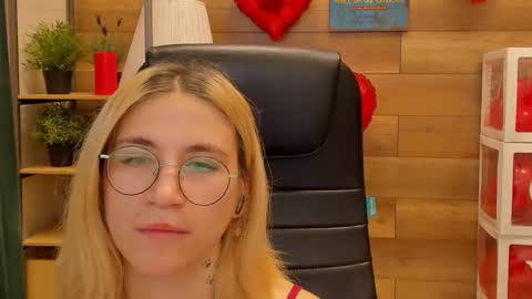 Katrin online show from 02/20/25, 10:26