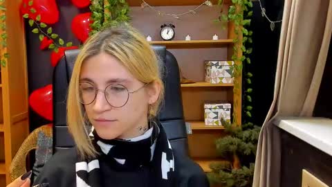 Katrin online show from 02/23/25, 09:16
