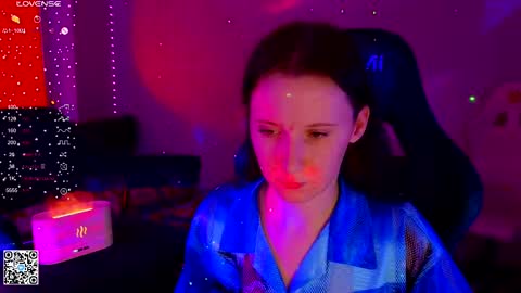 Lola online show from 03/06/25, 02:08