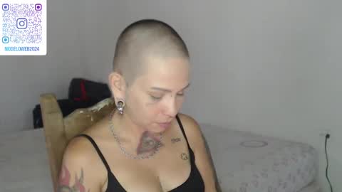 Luna online show from 01/27/25, 09:33