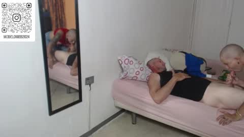 Luna online show from 02/21/25, 08:05