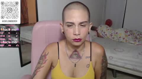 Luna online show from 03/04/25, 01:01