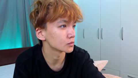 Felix and Maddy online show from 11/06/25, 01:23