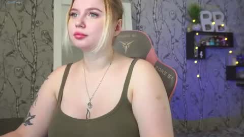 Emilia online show from 06/10/26, 10:14