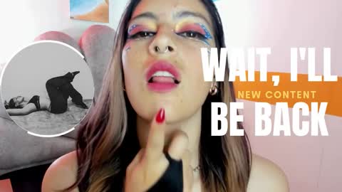 Snapshot of moon_winy chatting on 11/02/25, 12:07 Winy online show from 11/02/25, 12:07