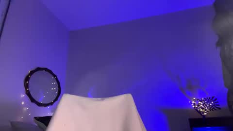 Cinna online show from 11/24/25, 10:53