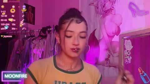 Nicky  online show from 10/21/25, 10:05