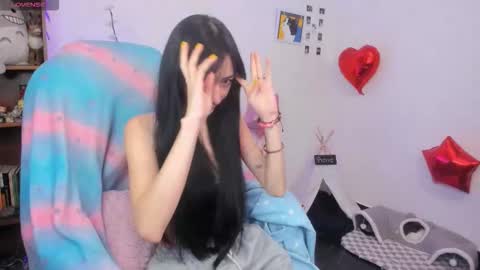 MOON  online show from 02/13/26, 01:45