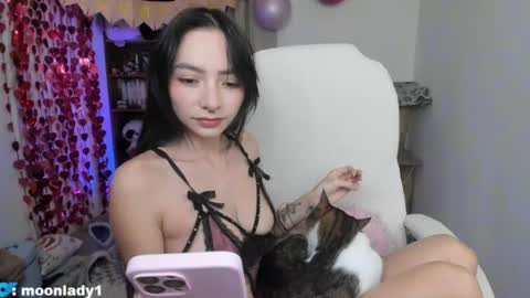 MOON  online show from 07/02/26, 03:17