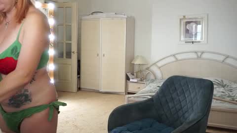 Jane online show from 09/14/25, 04:55